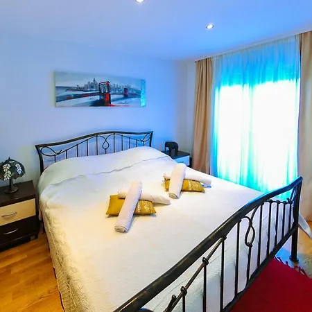 Venus Apartment